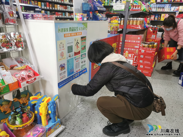 华阳街道：增强食品安全意识 保障群众健康生活