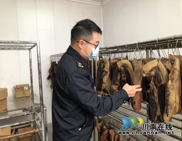 叙永县市场监管局两河所开展腌腊肉制品专项检查(图2) 肉2.jpg