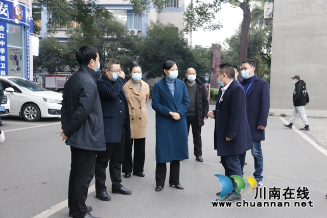  万清海讲解.JPG