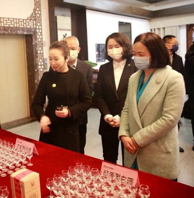 泸州市文化涵养工程现场会在沈子国酒庄召开(图12) 12.jpg