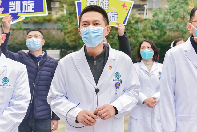 平安归来,泸州援疆重症医疗队回家了!(图5) 5.jpg