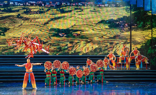 一起在线上 看自贡杂技——《摆龙门阵》(图5) 5.jpg