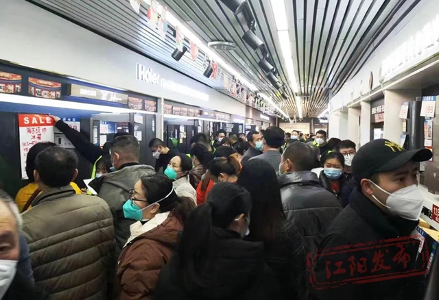 11个小时销售近6000万元!江阳商场促销点燃消费热情(图4) 4.jpg