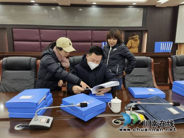 泸县建校迎接县教育体育局督导评估检查