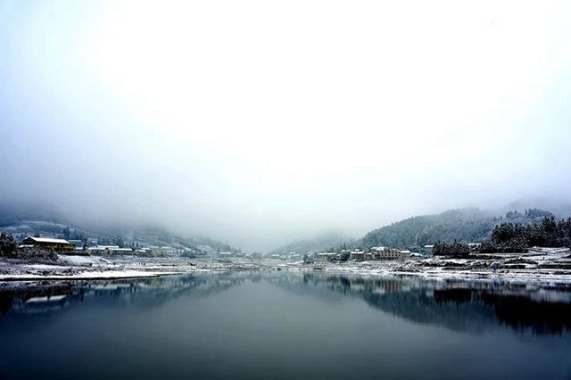 下雪啦!叙永这些地方白雪皑皑!部分道路结冰,需注意安全(图7) 7.jpg