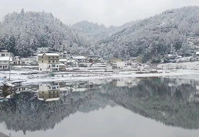 下雪啦!叙永这些地方白雪皑皑!部分道路结冰,需注意安全(图16) 16.jpg