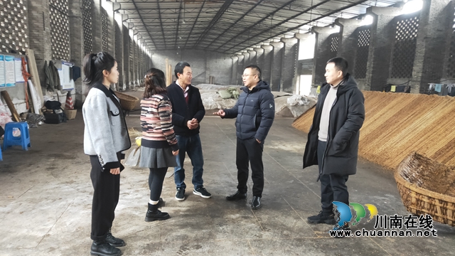 泸县百和镇开展节前安全检查行动