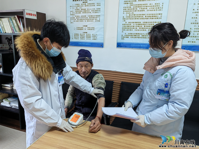 华阳街道组建10支疫情防控医疗巡回小分队