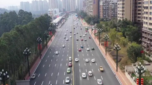 6车道变8车道!宜宾这条主干道变了!(图2) 路2.jpg