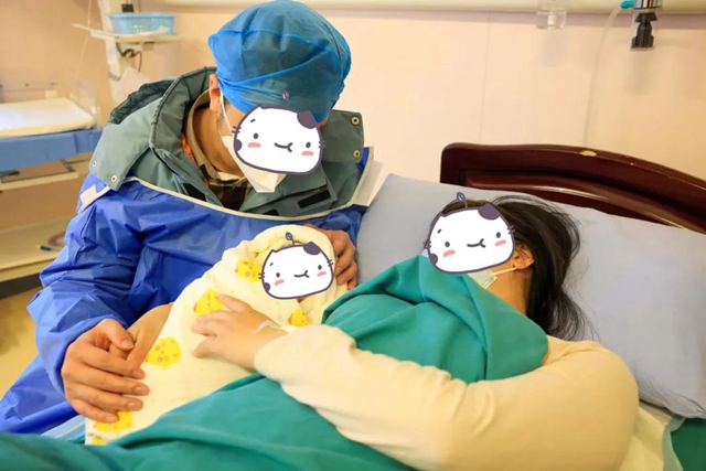 大年初一，“兔宝宝”来了！