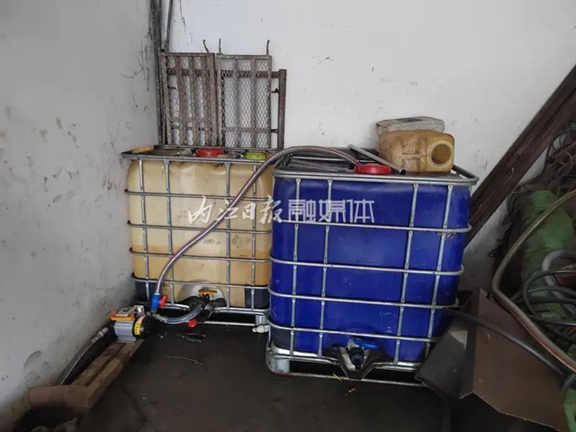 油３.jpg