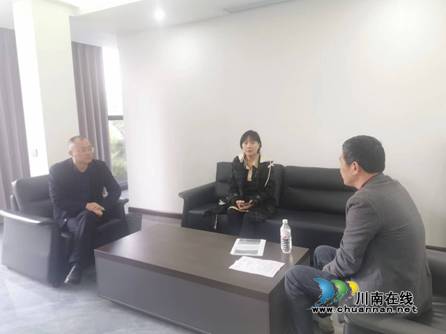 合江县榕山镇：统战成员共参与，千方百计促招商
