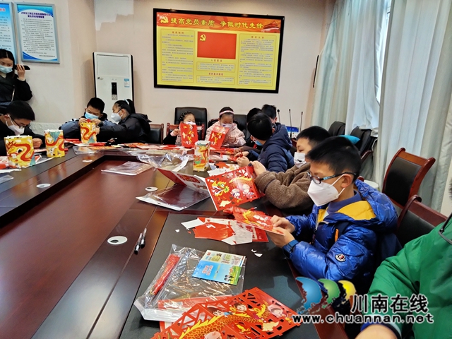 江阳区华阳街道：张灯结彩闹元宵，欢庆佳节迎丰年
