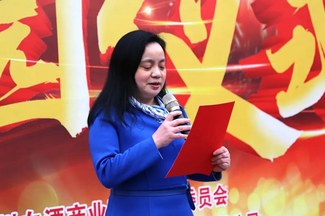 白4.jpg