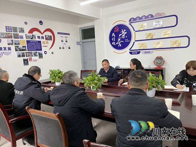 泸县纪委监委调研县市场监管局云龙片区所行风建设工作