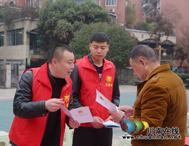 龙马潭区启动“汇聚志愿星火 点亮龙马文明”学雷锋活动(图4) 590A1897_副本.jpg