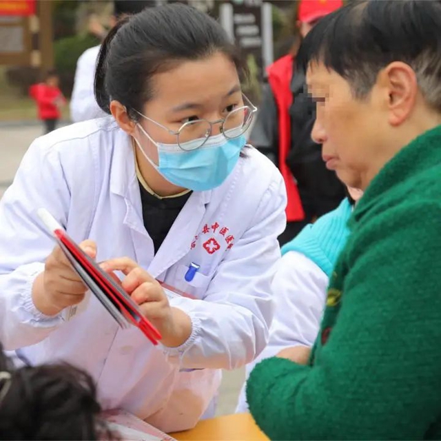 合江:超大阵容!义诊活动进社区,弘扬雷锋精神!(图14) 14.jpg