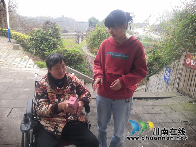 江阳区华阳街道：残联心连心送关怀，洗护用品入户美心灵