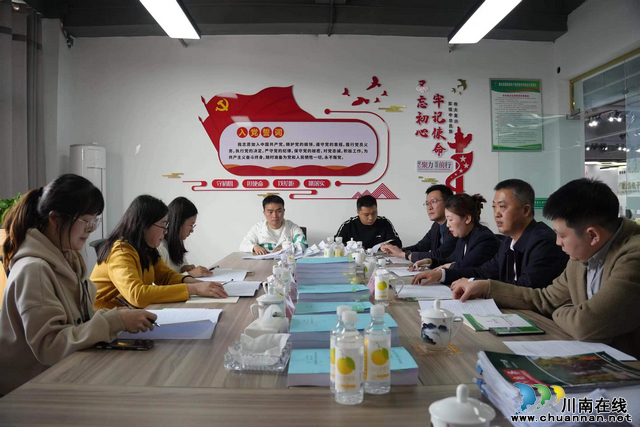 省商务厅绩效评估组赴叙永县开展2021年国家级电子商务进农村综合示范项目绩效评估工作