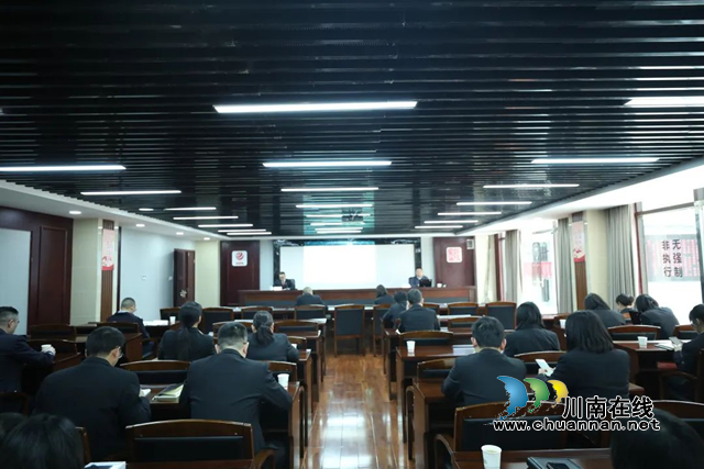 龙马潭区法院：一堂生动党课，一场初心洗礼
