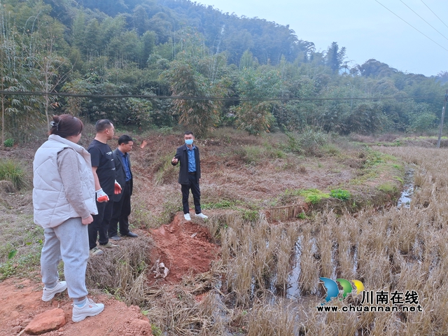 叙永县向林镇：监督护航高标准农田建设，加快实现农业现代化