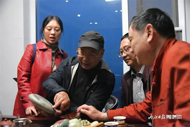 鬼斧神工!内江这桌“满汉全席”看得人口水都来了(图4) 4.jpg