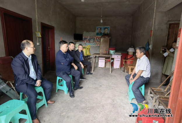 泸州市残联调研指导江阳区残疾人工作