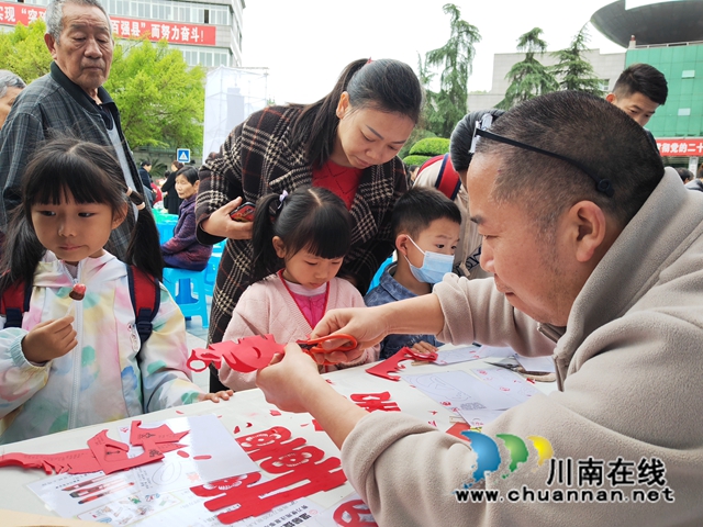 书香龙城 阅享人生｜ 泸县全民阅读蔚然成风