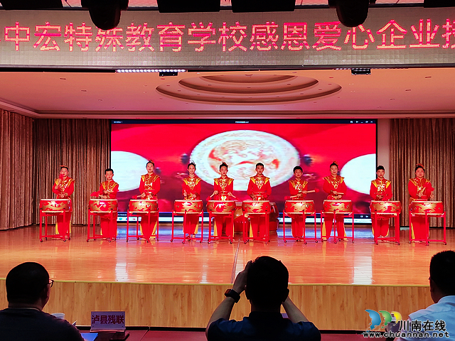 nEO_IMG_54224efc11a7d54bf9dae7774c5b1f1.jpg