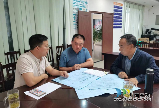 泸州市自然资源和规划局自贸区分局主动上门为企业解难题
