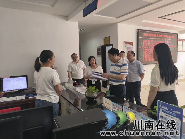 省残联调研泸县村（社区）残协工作
