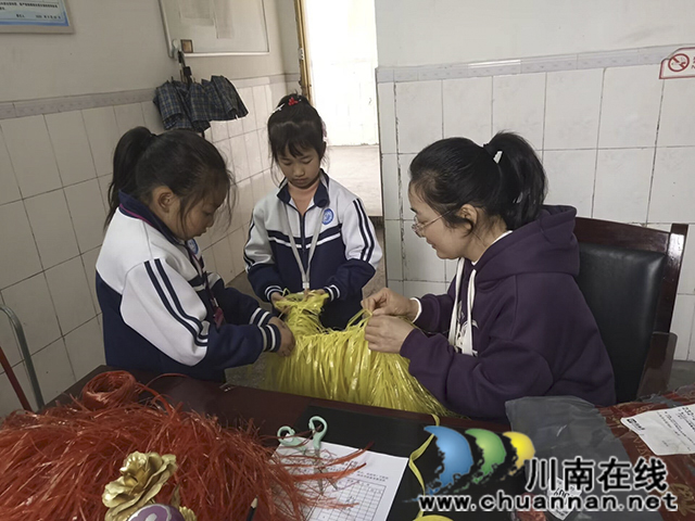 我为大树穿新衣 ┃ 泸县云龙镇上坪学校让孩子们走出教室,享受童年的快乐时光(图6) QQ图片20230504095915.jpg