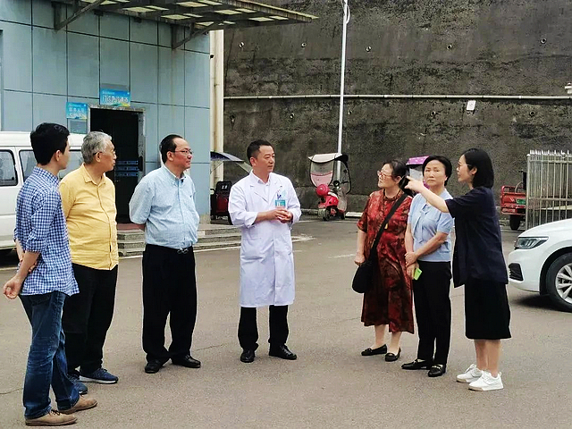 四川省健康管理协会专家到合江开展“万名医护走基层”活动