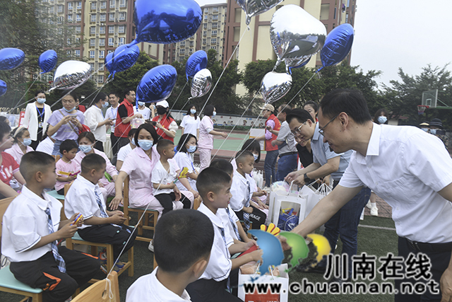 一老一小 幸福陪伴┃泸州市儿童福利院开展六一节活动