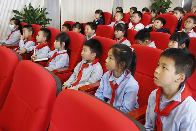 进学校 送“法礼”┃江阳区法院“六一”法治宣传教育 系列活动开始啦 (图11) 11.jpg