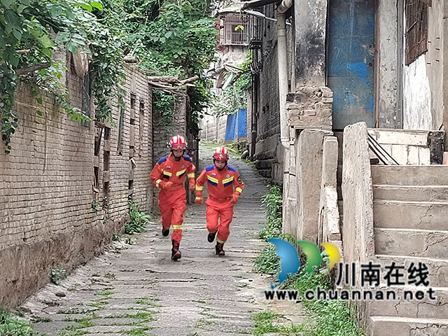 未雨绸缪  以练筑防┃龙马潭区小市街道下大街社区开展2023年度防灾减灾应急演练