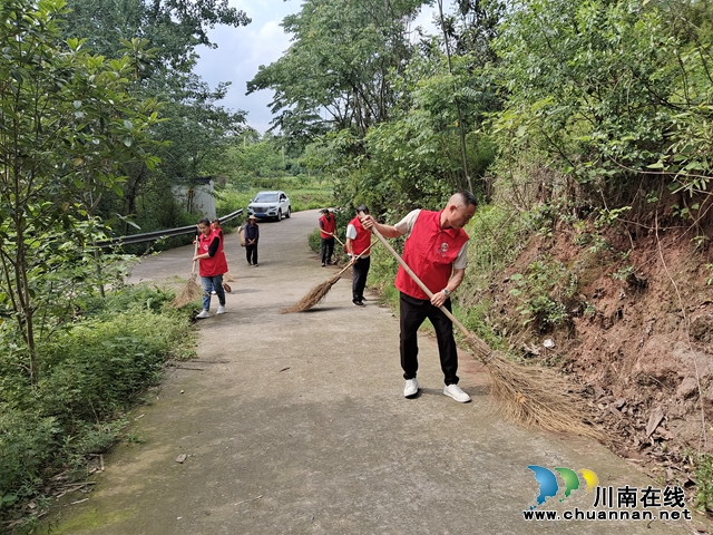 泸县玉蟾街道：保护生态环境，人大在行动