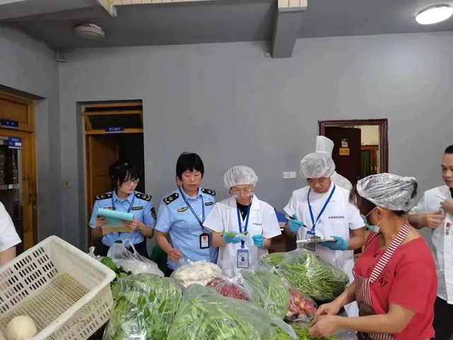 高考“保胃战” | 泸州市市场监管局为高考考生食品安全保驾护航