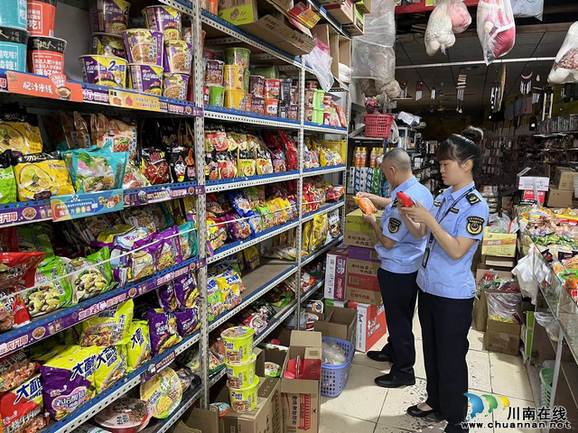 泸县云龙镇开展中考前食品安全隐患大排查