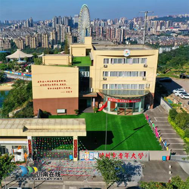 大门.jpg