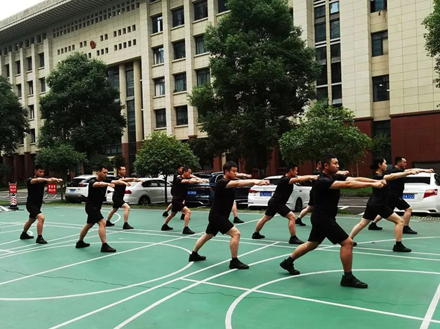 龙马潭区法院：实训砺精兵，实战磨利剑