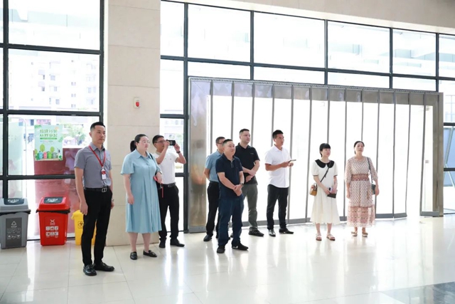 江阳区卫生健康局到合江县中医医院调研党建工作