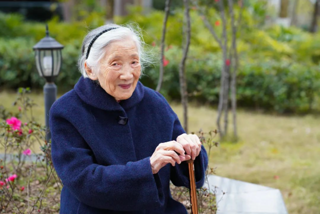 【讲述】西南医大中医院建院40周年｜孙同郊：书记院长上门“化缘”，集资建院