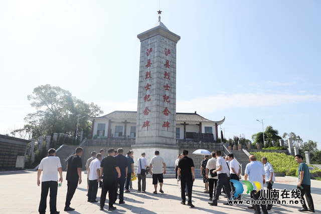 泸县玉蟾街道开展庆祝“八一”建军节系列活动