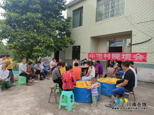 泸县立石镇：推动厕所革命 实现农村净美