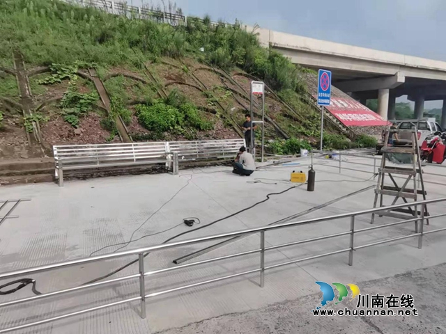 民心守护丨龙马潭区鱼塘街道鱼塘社区修建乡村文化广场丰富村民文化生活