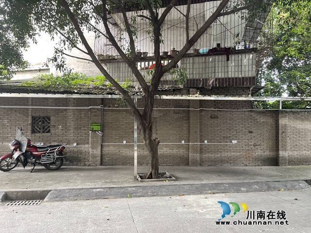 民心守护丨龙马潭区鱼塘街道石堡湾社区：老旧小区换新貌 群众点赞笑开颜