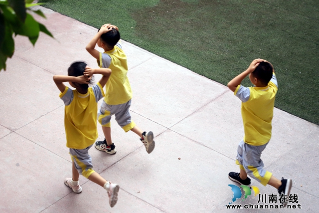 泸县城北小学：事关“安全”的开学第一课 让学生感知生命的可贵
