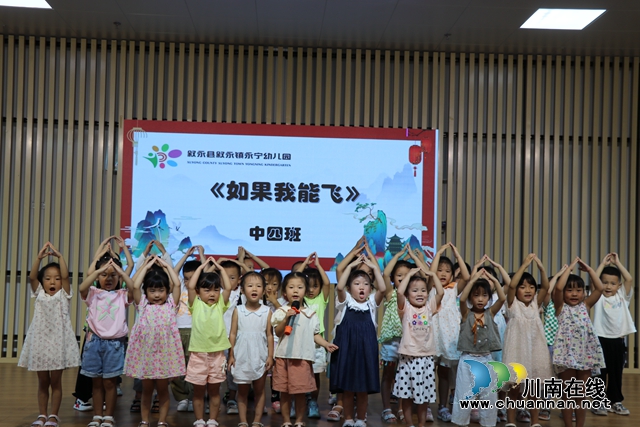 朗诵儿歌.JPG
