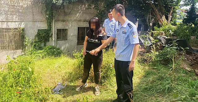 这位大姐,你在楼梯间做了什么?(图4) nEO_IMG_4.jpg